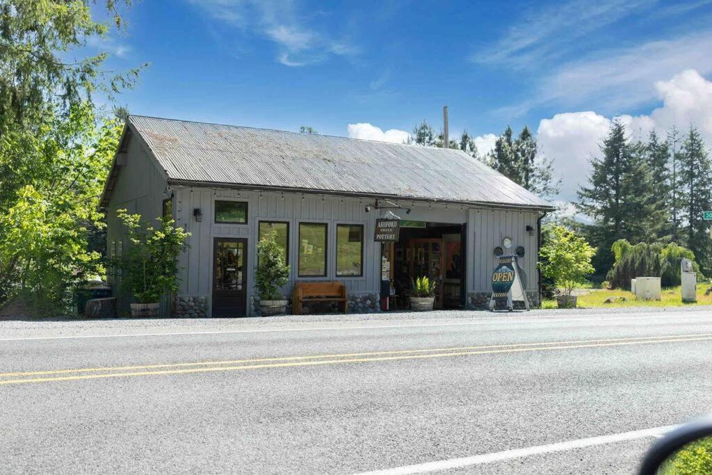 אשפורד R & R Chalet At Mt. Rainier מראה חיצוני תמונה